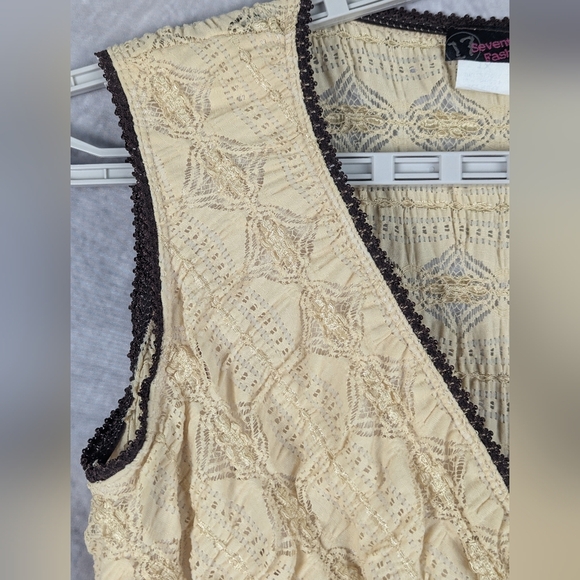 Seventeen Fashion 1X Sleeveless Lace Blouse Tan/Brown With Ribbon Y2K - Picture 5 of 11